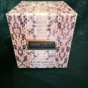 Jimmy Choo 40 Ml  1.3 oz Eau De Parfum Perfume  New In Box NIB FREE SHIPPING